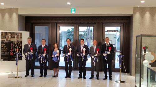 想いをつなぐトーチ展